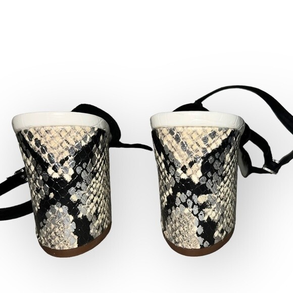 Gibson Latimer | Strap Block Heel with Cordelia Suede Size 9.5 - Picture 5 of 8